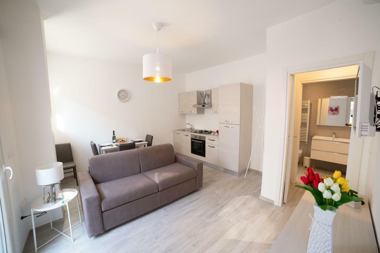 Casa Martina By Home080 - Puglia Mia Apartments Monopoli Εξωτερικό φωτογραφία